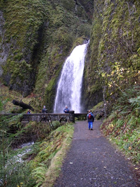 Waukeena Mult Falls 11.26.05 014 